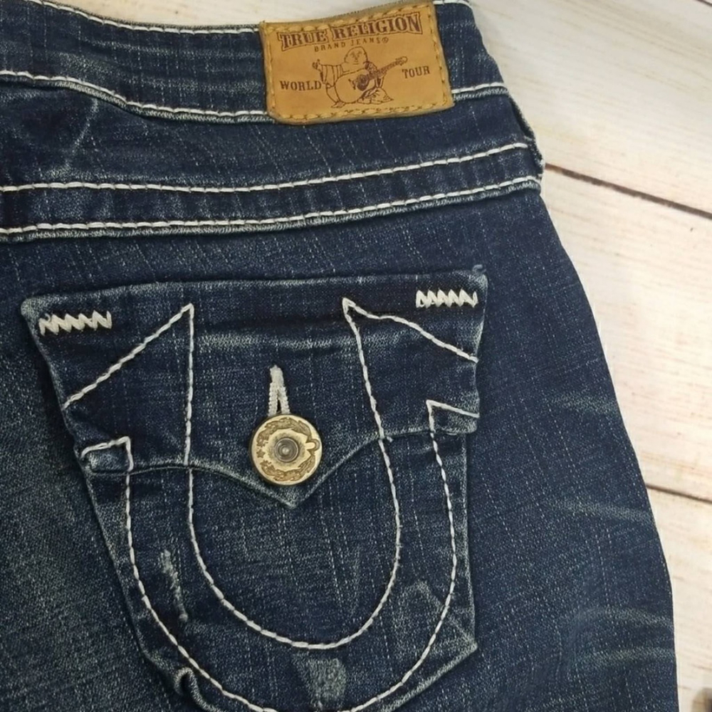 True Religion jean capris cuff at bottom size 27